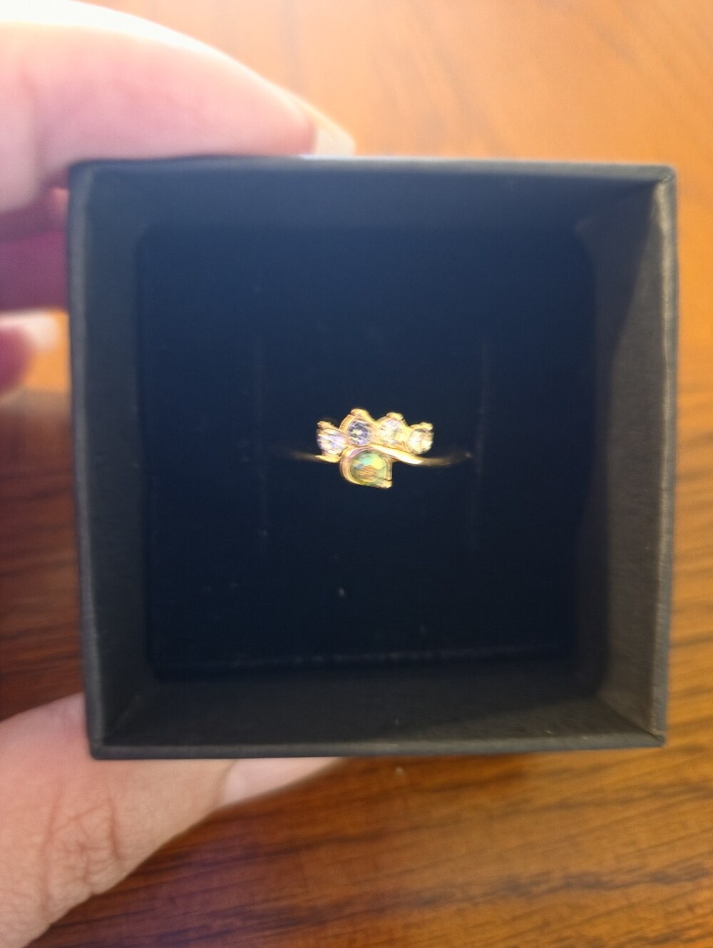 14k Gold Plated 925 Silver Leaf Ring with Iridescent Accent | Size 5